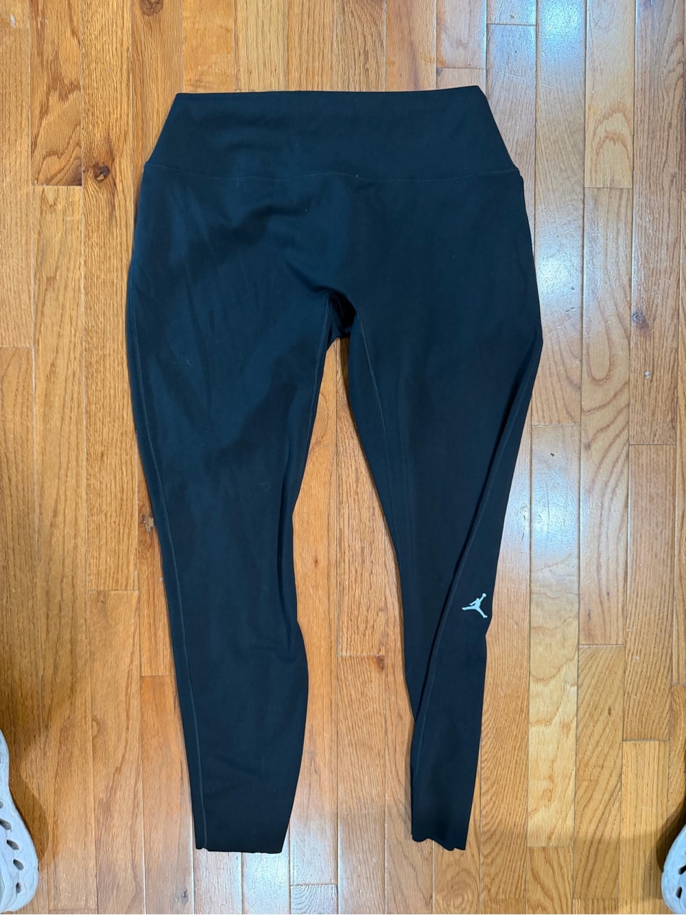 Jordan Black Women's Performance Leggings with Jumpman